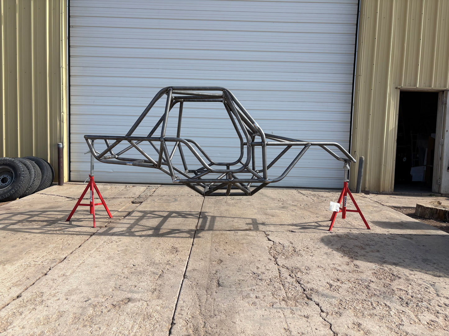FabN801 Trail Monitor RockLizard Chassis