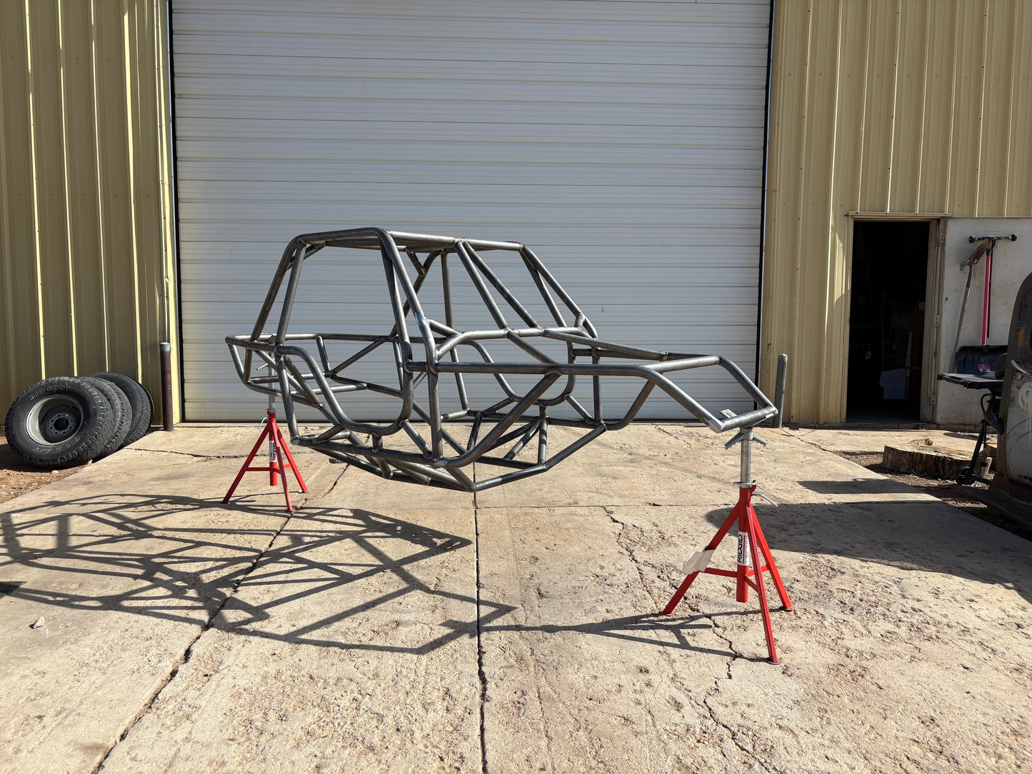 FabN801 Trail Monitor RockLizard Chassis