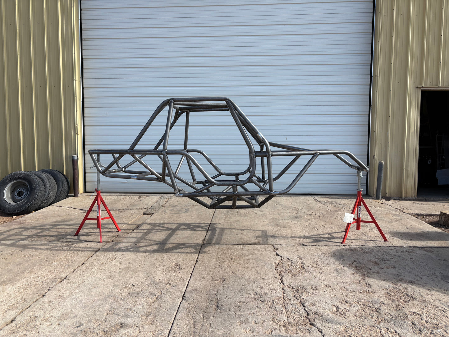 FabN801 Trail Monitor RockLizard Chassis