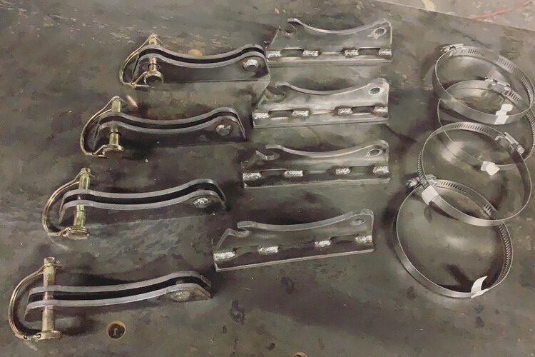 WELD ON QUICK RELEASE FIRE EXTINGUISHER KIT