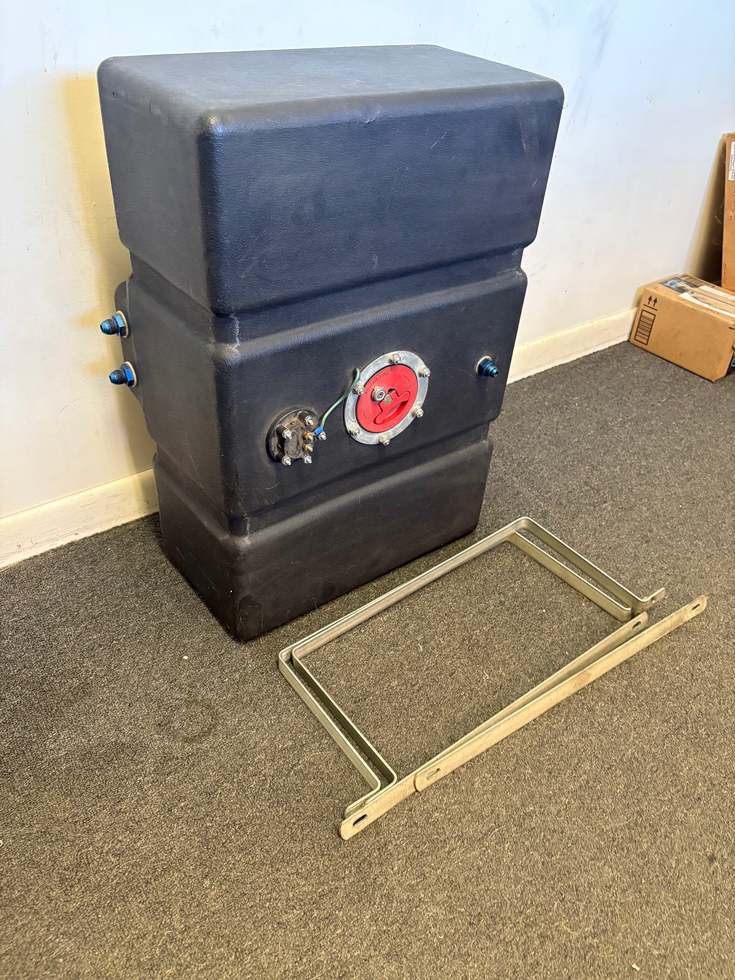 Fuel cell with mount